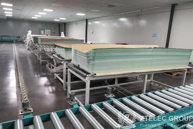 What is the difference between green epoxy glass sheet and yellow epoxy fiberglass sheet?
