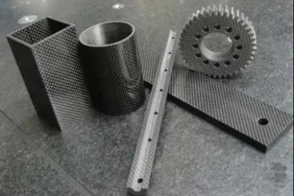 Carbon fiber reinforced phenolic resin composites resistant to high temperature of 300℃